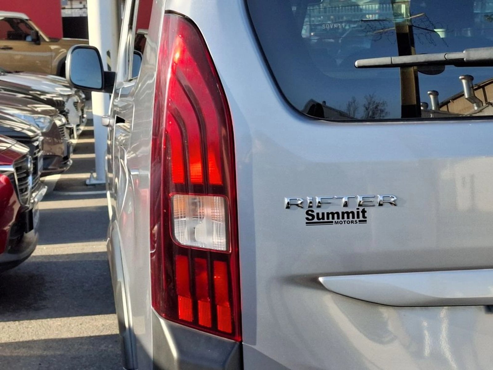Peugeot RIFTER AT 1.5 D 2022 - Imagen 9 de 20