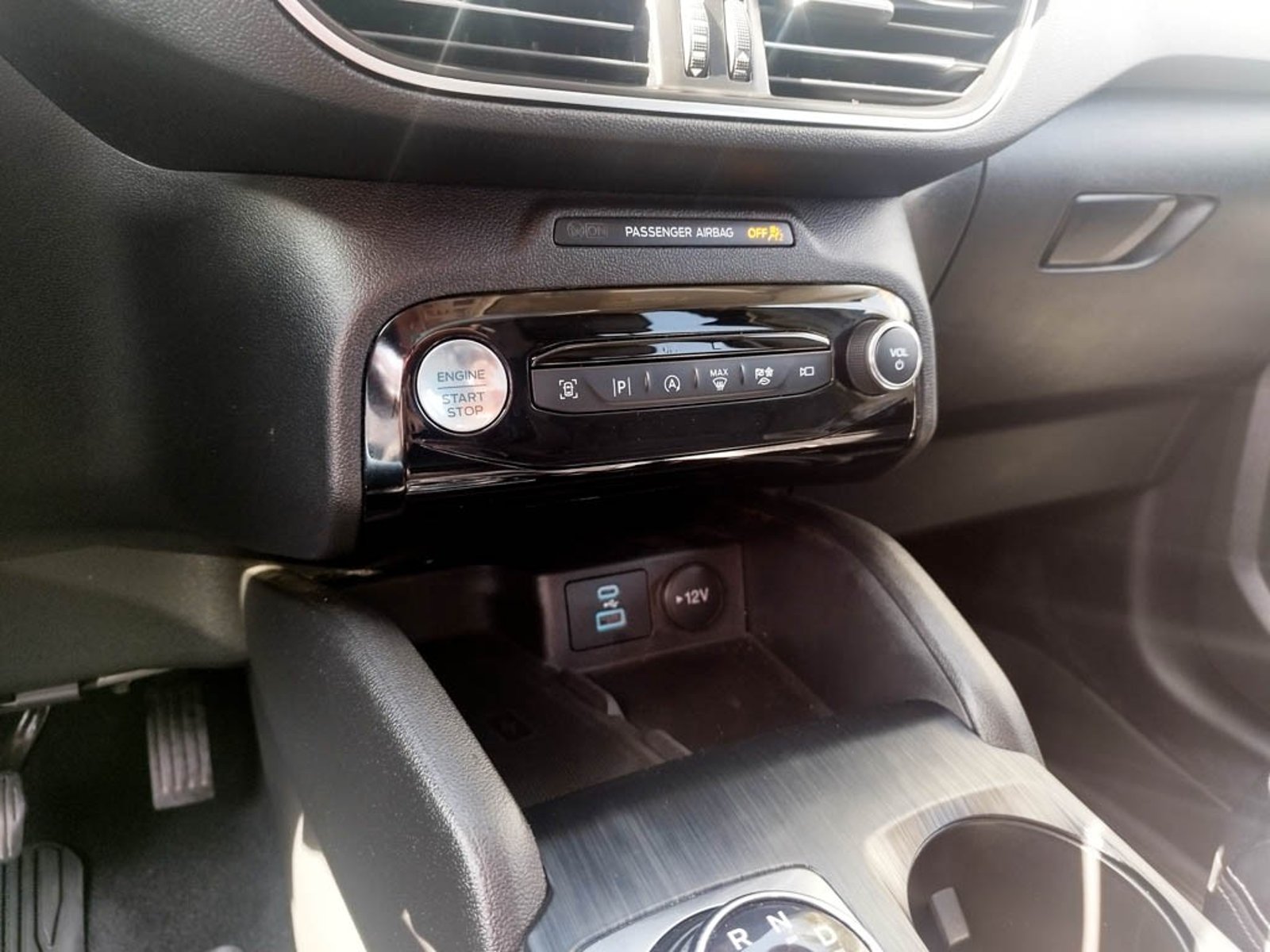 FORD ESCAPE TITANIUM 2.0 AUT 4X4 2024 - Imagen 15 de 20