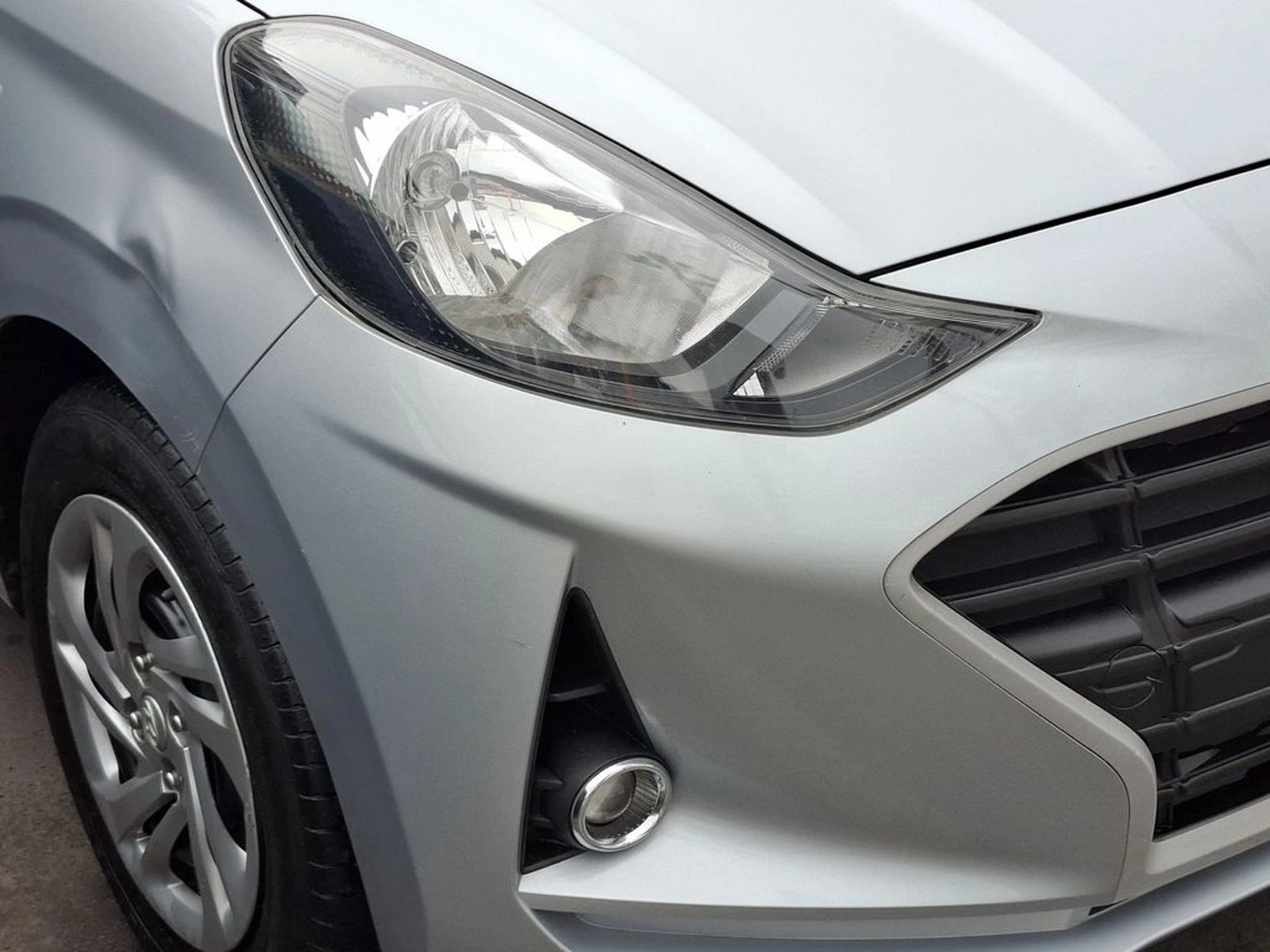 Hyundai GRAND I10 PLUS MT 1.2 2023 - Foto 3 de 17