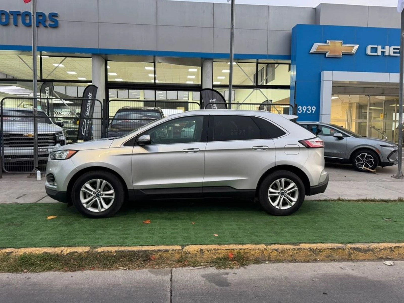 Ford EDGE 2.0 SEL ECOBOOST AT 2020 - Foto 3 de 12