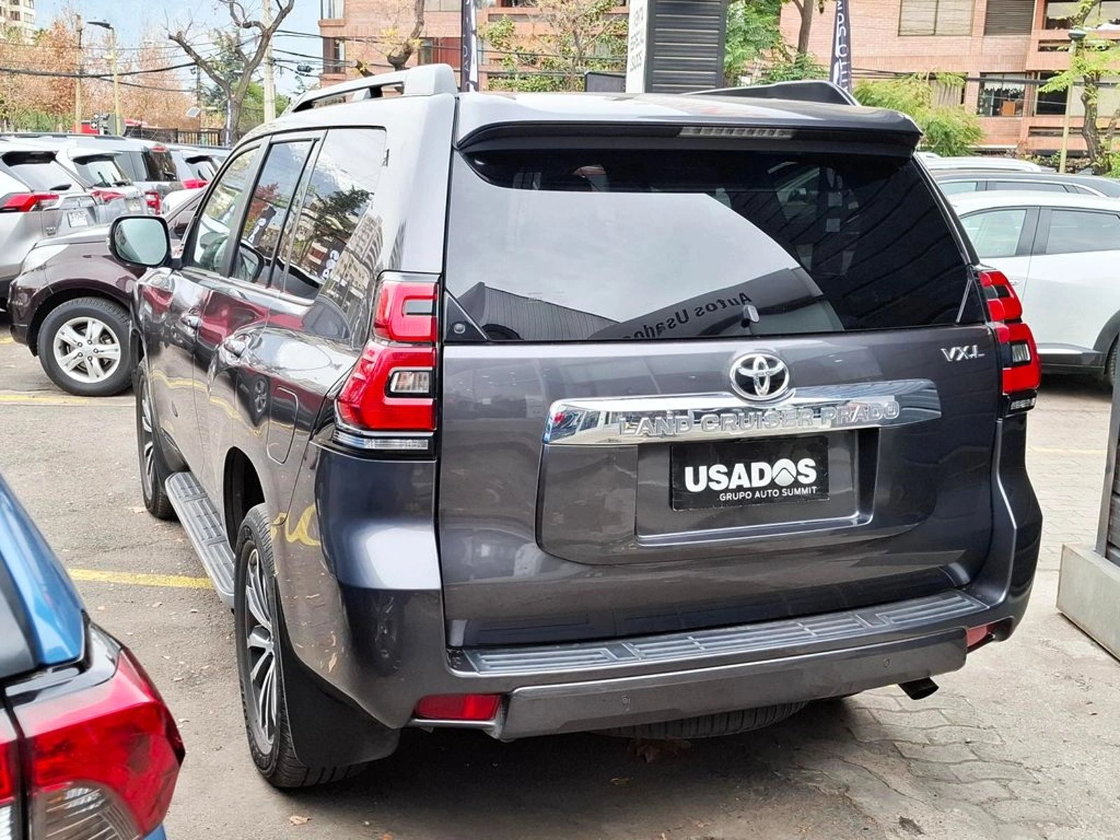 TOYOTA LAND CRUISER PRADO 4.0 PRADO VXL 4X4 AT 5P 2022 - Imagen 11 de 20