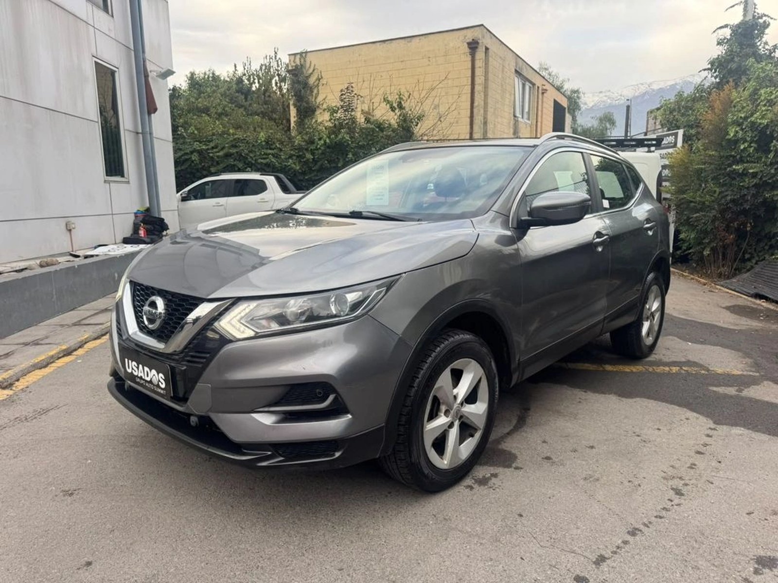Nissan QASHQAI 2.0 SENSE MT 2021 - Foto 2 de 10