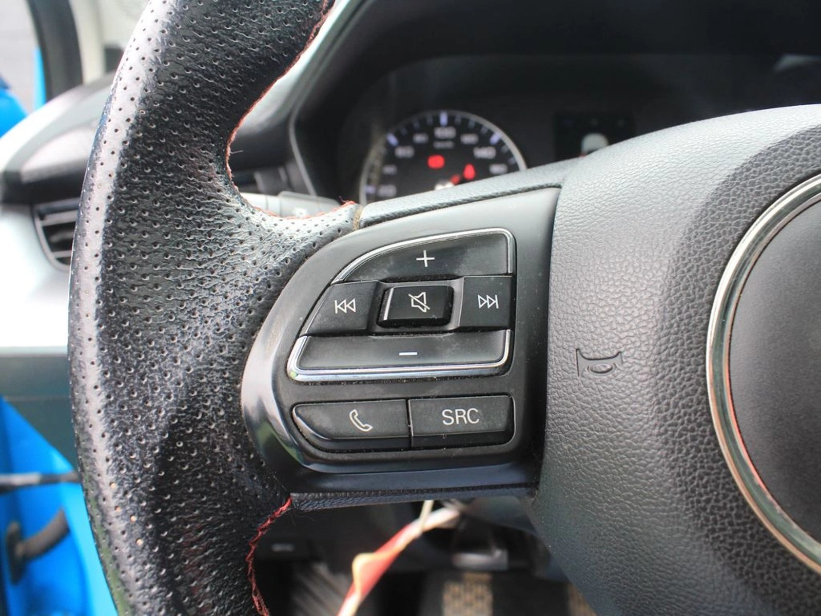 MG GT 1.5 COM 4X2 MT 4P 2024 - Imagen 18 de 20