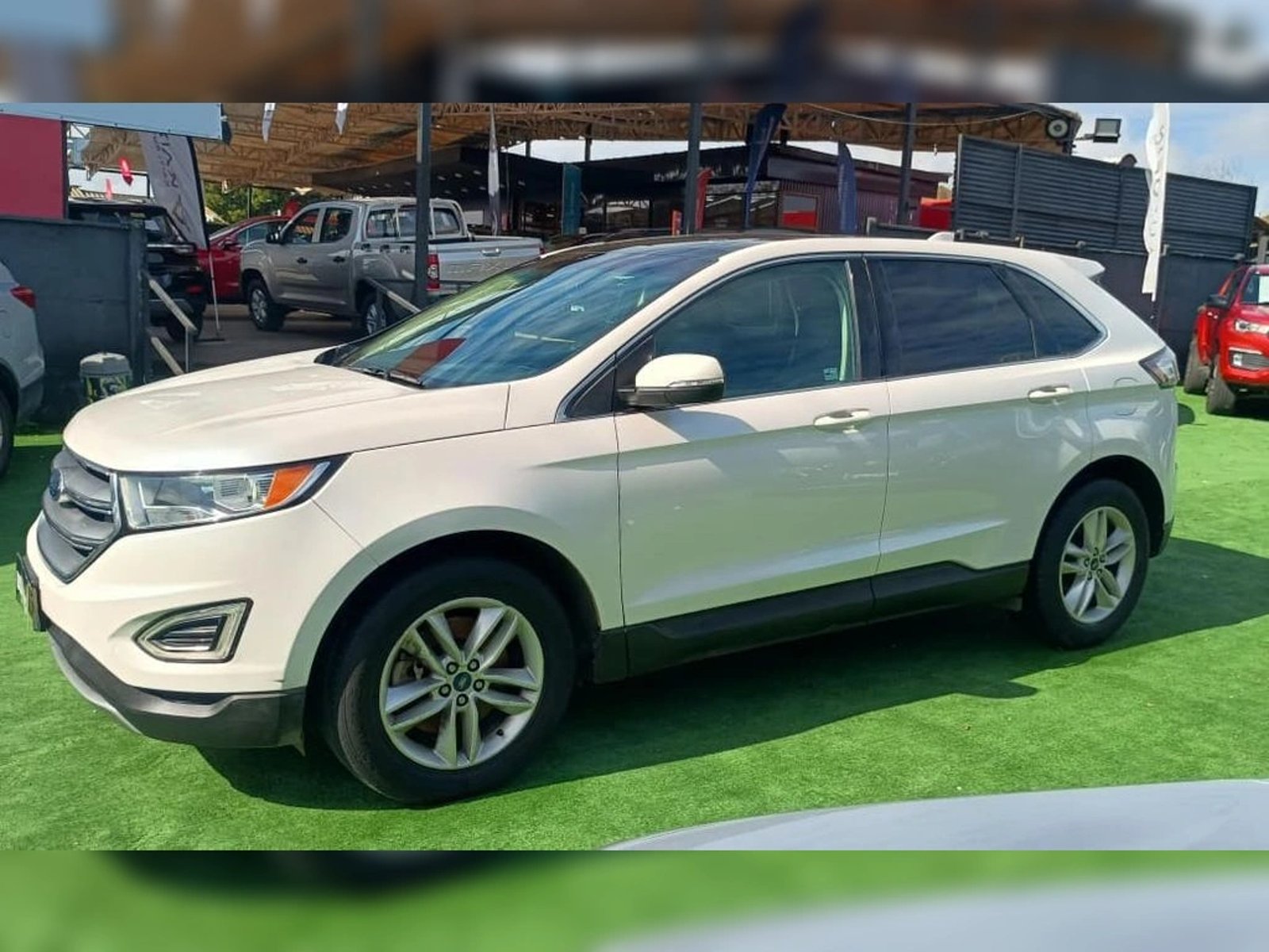 Ford EDGE SEL 4X4 3.5 AUT 2016 - Imagen 3 de 9