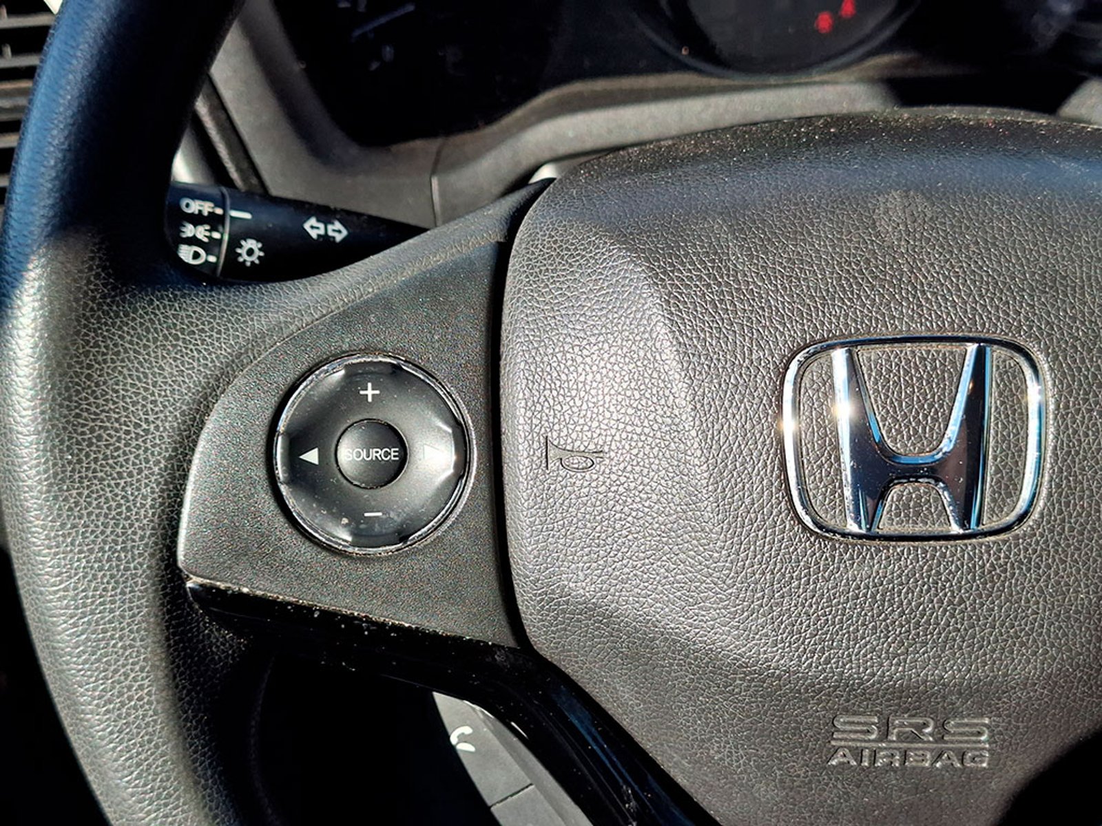 Honda HR-V 1.8 LXS AT 2017 - Imagen 11 de 19
