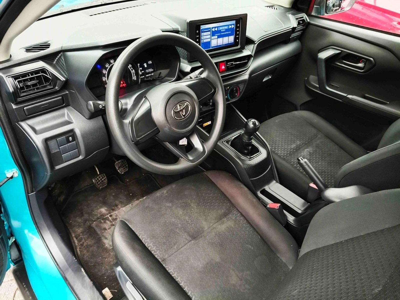Toyota RAIZE 1.2 I MT 2024 - Imagen 13 de 20