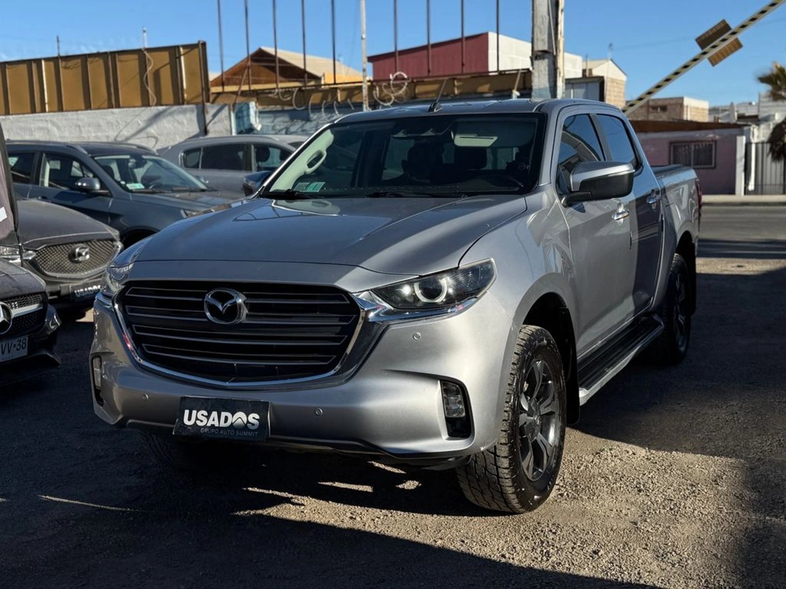 Mazda BT-50 3.0 DIESEL 4X4 DOB.CAB. 6MT 4P 2023 - Foto 2 de 15