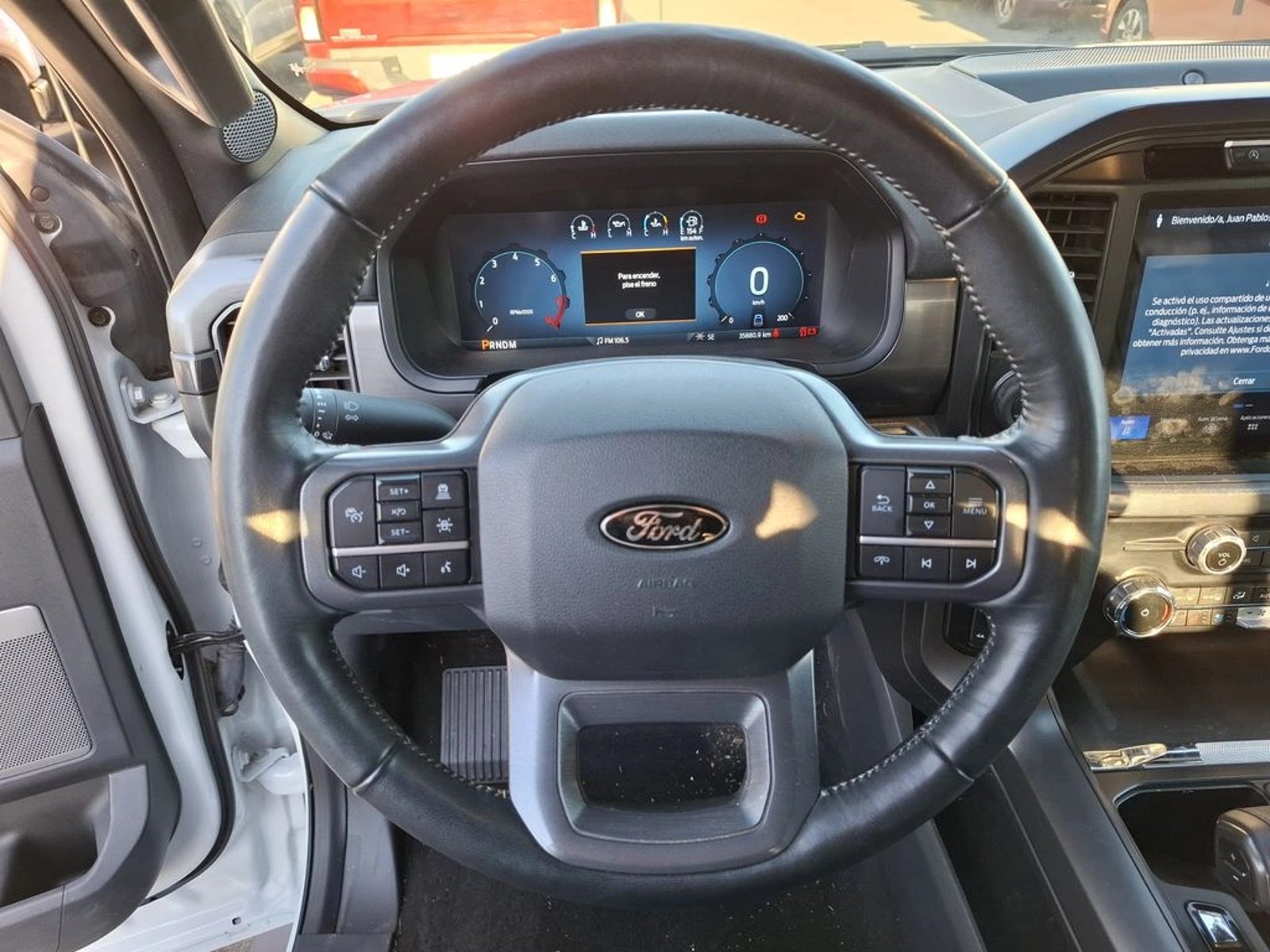 Ford F-150 LARIAT BLACK 4X4 5.0 2025 - Imagen 15 de 20
