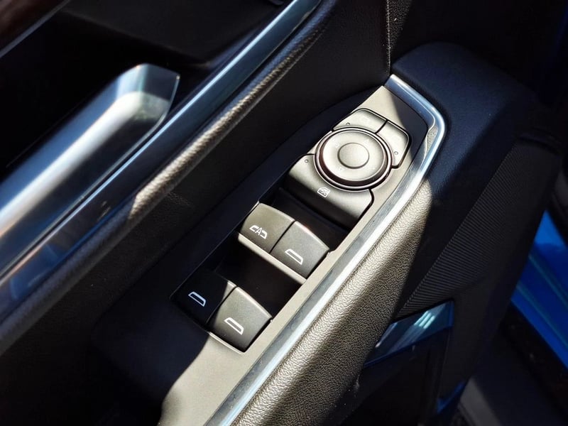 Chevrolet SILVERADO 5.3 CC LT TB AT 4X4 2025 - Imagen 14 de 20