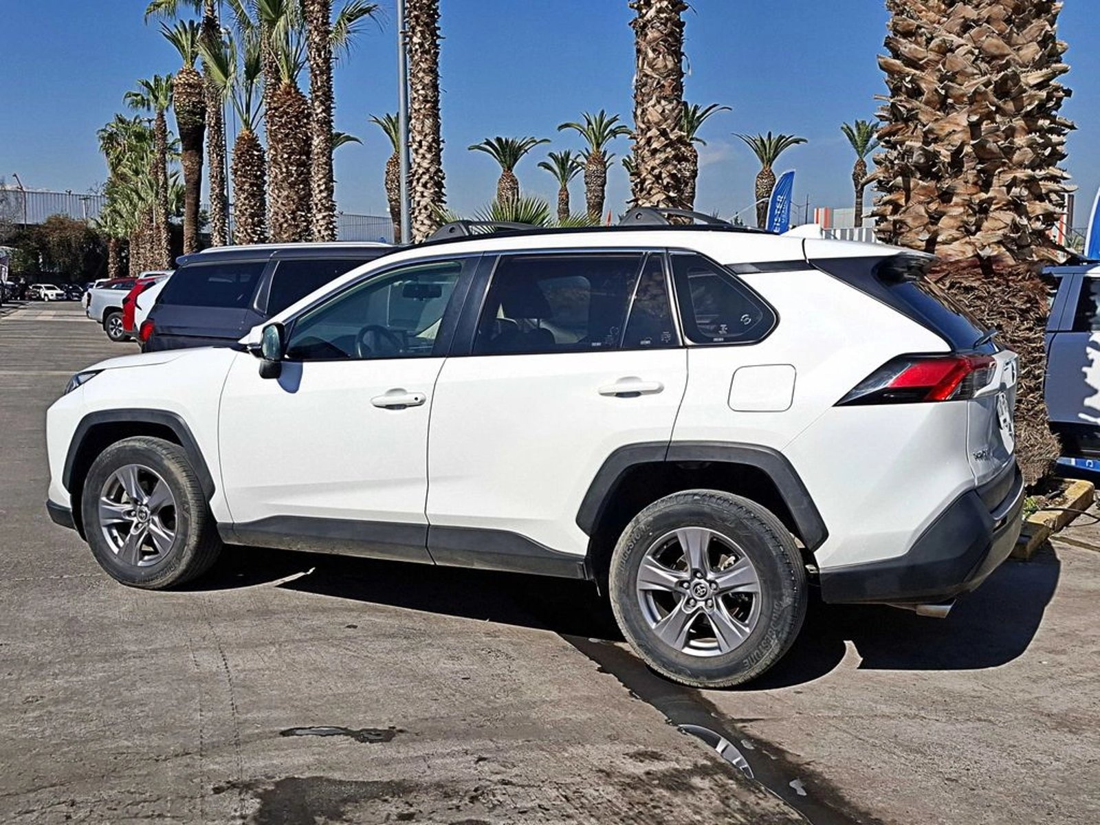 Toyota RAV4 LE 2.0 AUT 2022 - Imagen 8 de 17