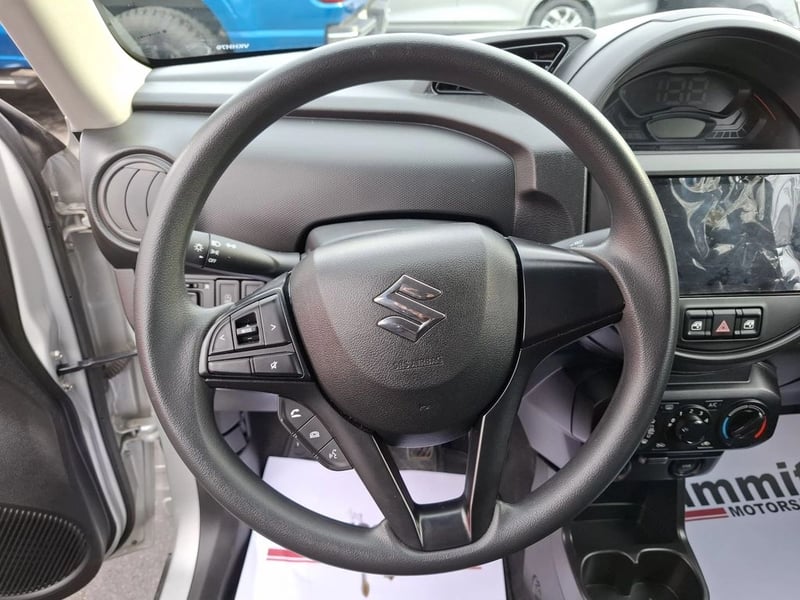 Suzuki S-PRESSO GLX MT 1.0 2026 - Imagen 13 de 19