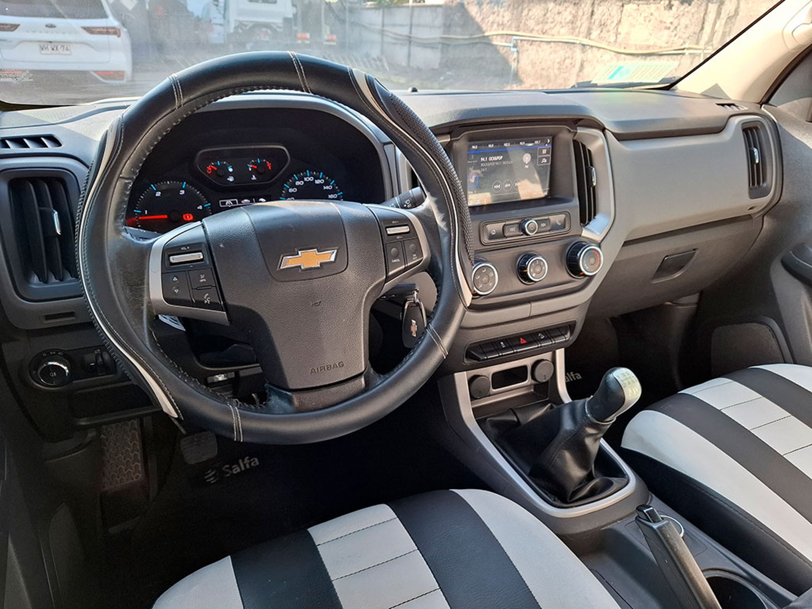 CHEVROLET COLORADO 2.8 LT MT 4X4 2022 - Imagen 11 de 20