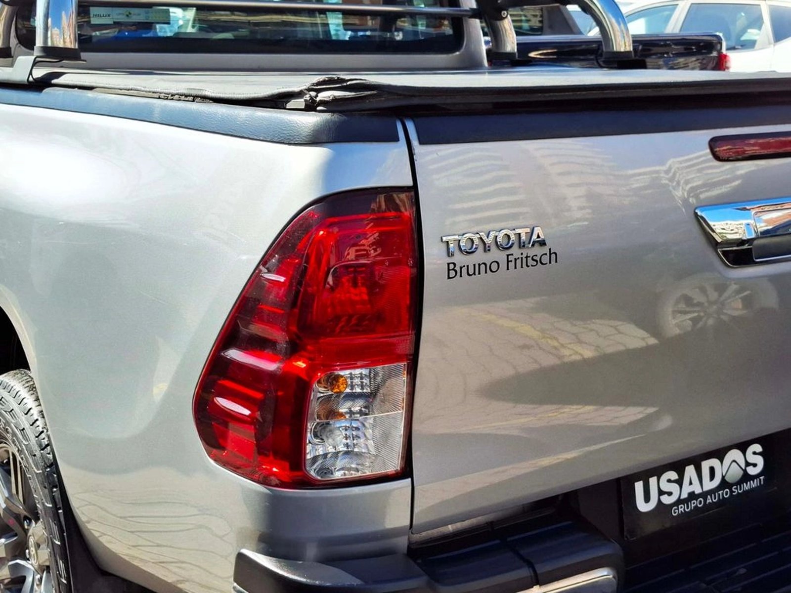 Toyota HILUX 2.4 SR MT 4x2 2022 - Imagen 12 de 20