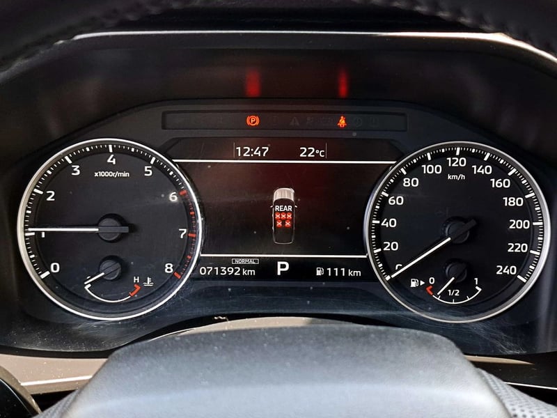 Mitsubishi OUTLANDER 2.5 GLS AT 4X4 2023 - Imagen 14 de 17