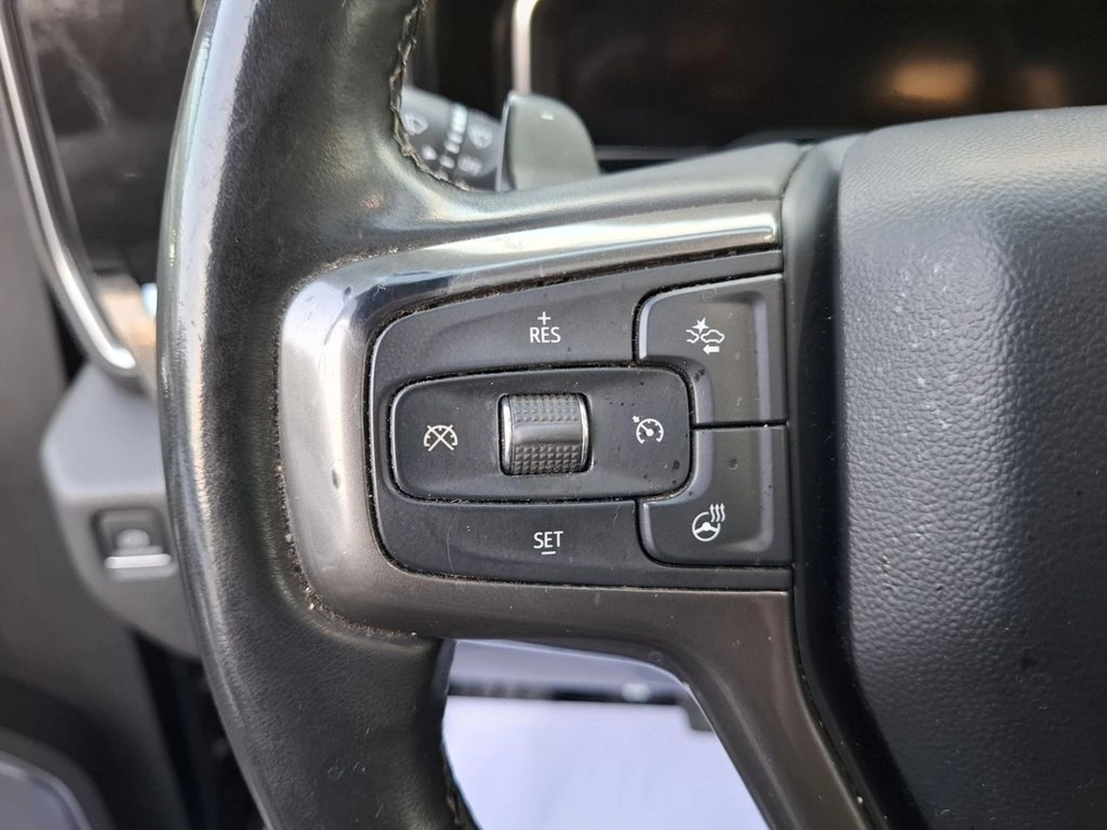 Chevrolet SILVERADO 3.0 CC HC AT 4X4 2024 - Imagen 17 de 20