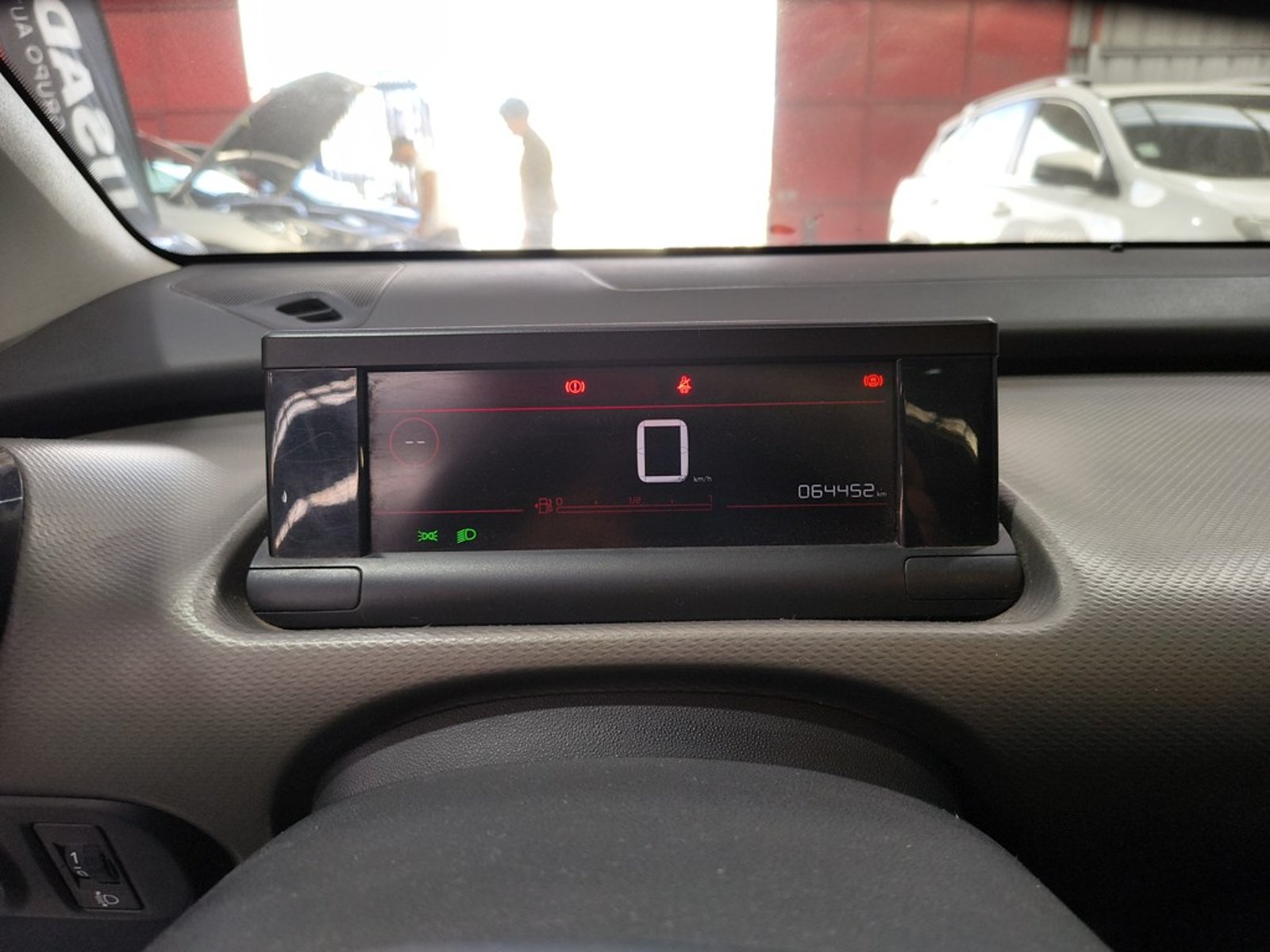 Citroën C4 CACTUS HDI 1.5 2020 - Imagen 12 de 20