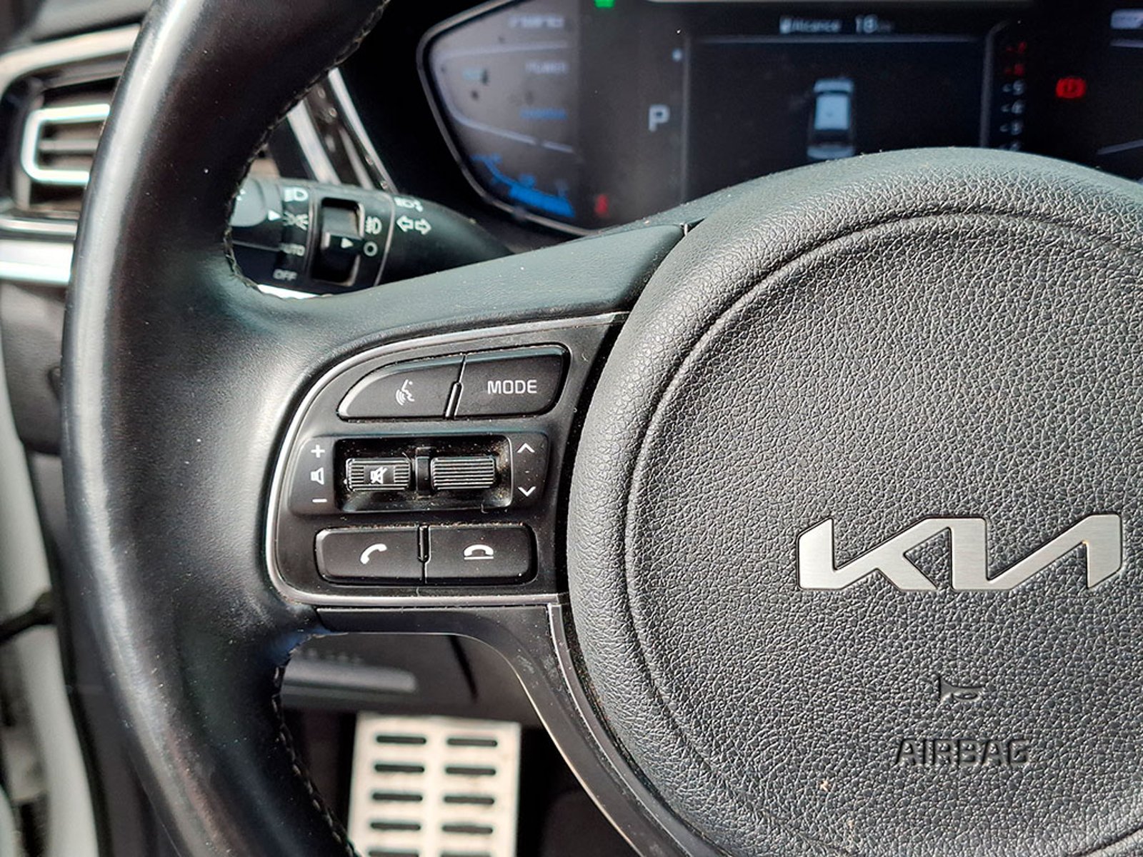 Kia NIRO 1.6 AT 2023 - Imagen 12 de 20