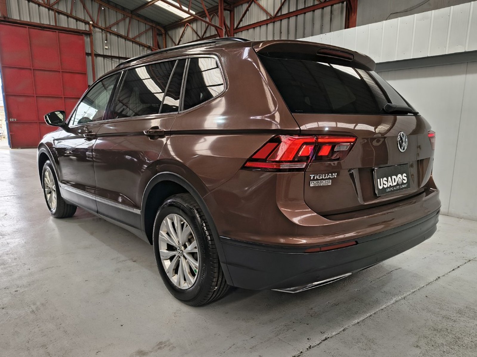 VOLKSWAGEN TIGUAN 1.4 TSI TRENDLINE 2018 - Imagen 6 de 20