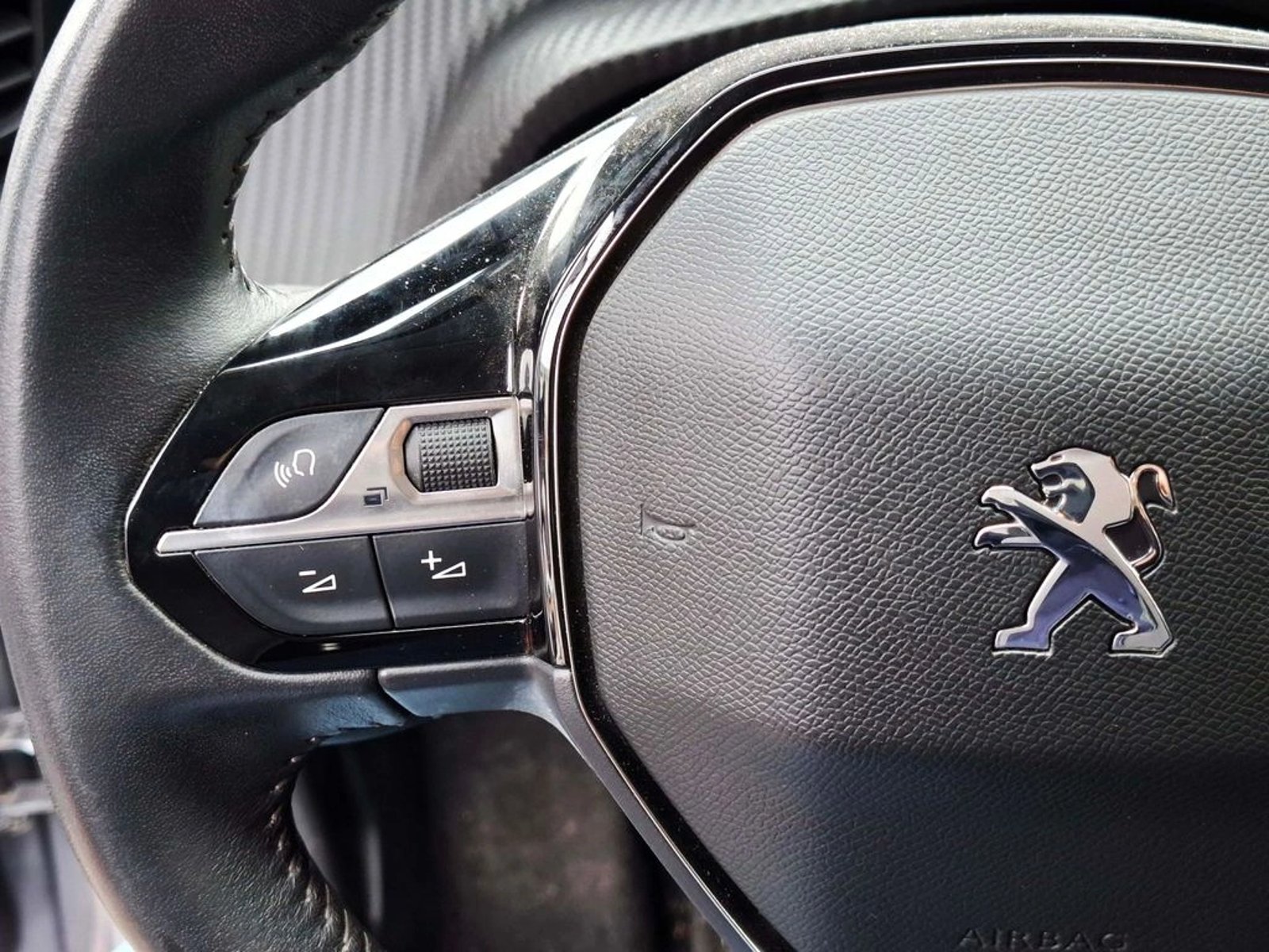 Peugeot 208 1.2 ACTIVE PURETECH 75 MT 2022 - Imagen 16 de 20
