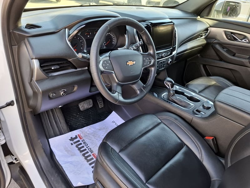 Chevrolet TRAVERSE 3.6L LT AWD AT 5P 2023 - Imagen 14 de 20