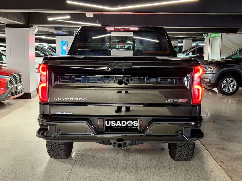 Chevrolet SILVERADO 6.2 ZR2 R 4X4 AT 4P 2026 - Imagen 6 de 20