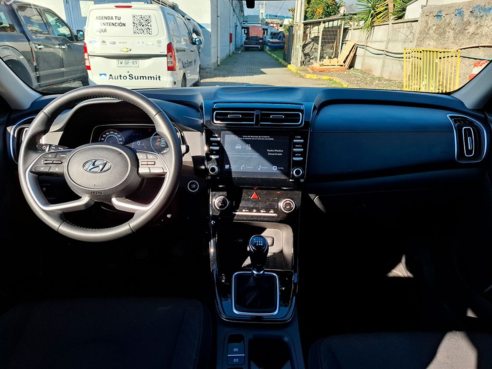 Hyundai CRETA 1.5 SU2ID DESIGN MT 2024 - Imagen 9 de 20
