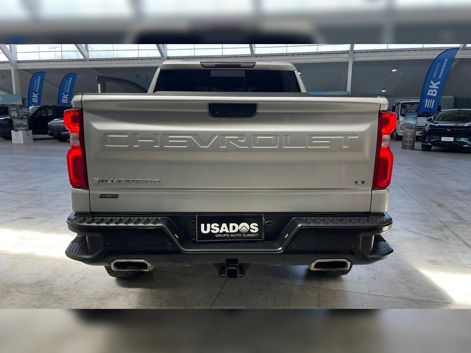 Chevrolet SILVERADO 5.3 LT TRAILBOSS Z71 4X4 AT 4P 2022 - Foto 5 de 14