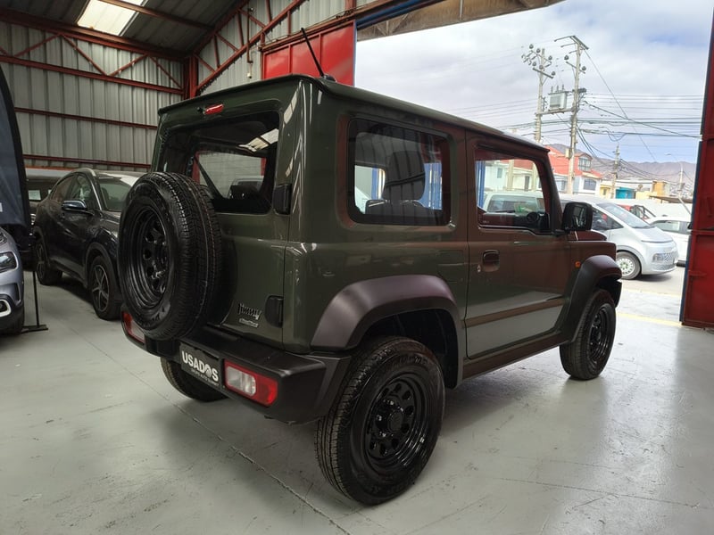 Suzuki JIMNY GL 1.5 2023 - Imagen 7 de 18
