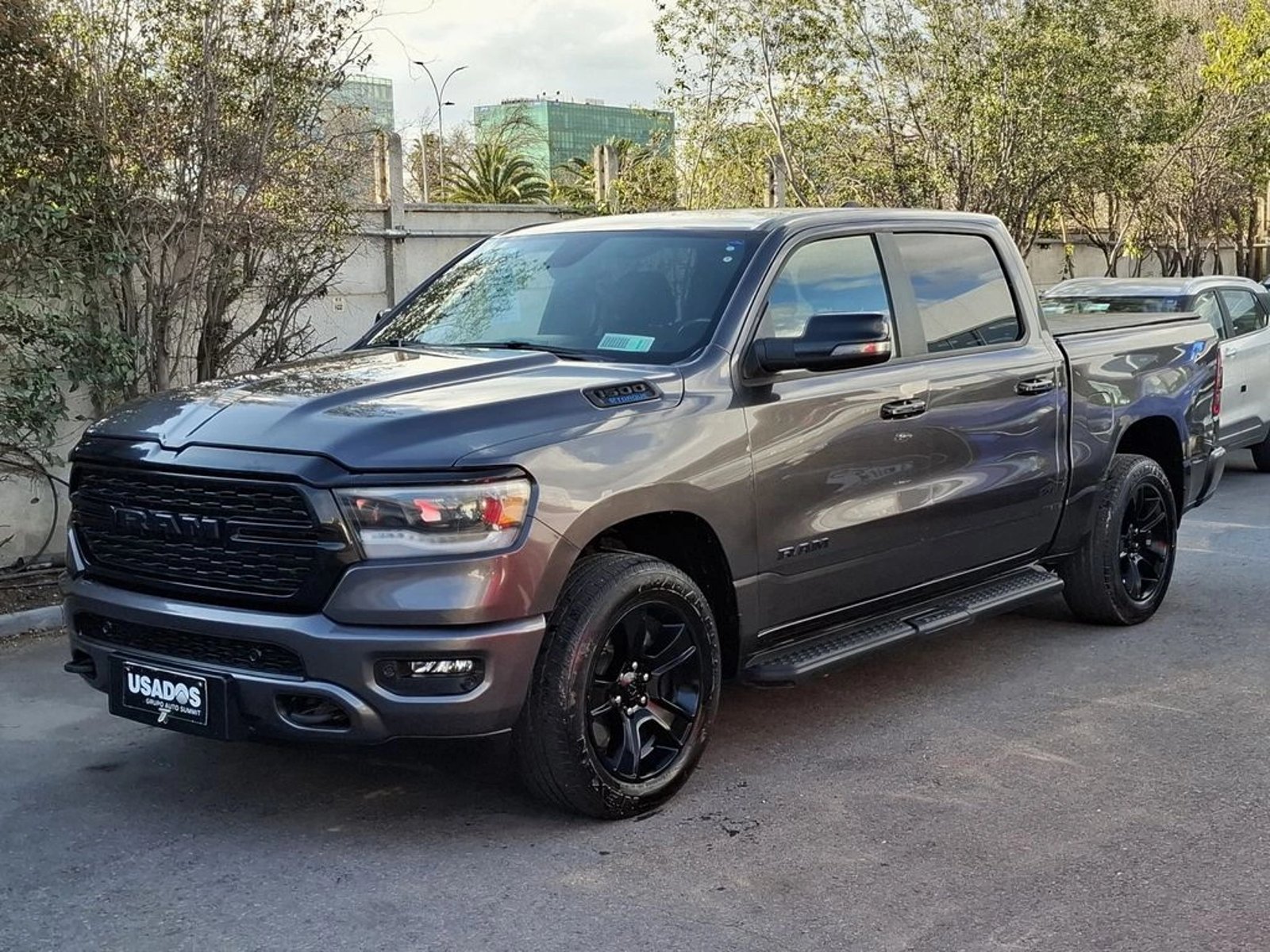 RAM 1500 3.6 CREW CAB BIG HORN E-TORQUE AT 4X4 HIBRIDO 2024 - Foto 2 de 20