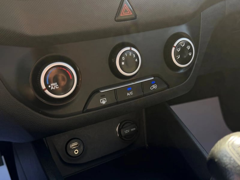 Hyundai CRETA 1.5 VALUE MT 2021 - Imagen 14 de 15