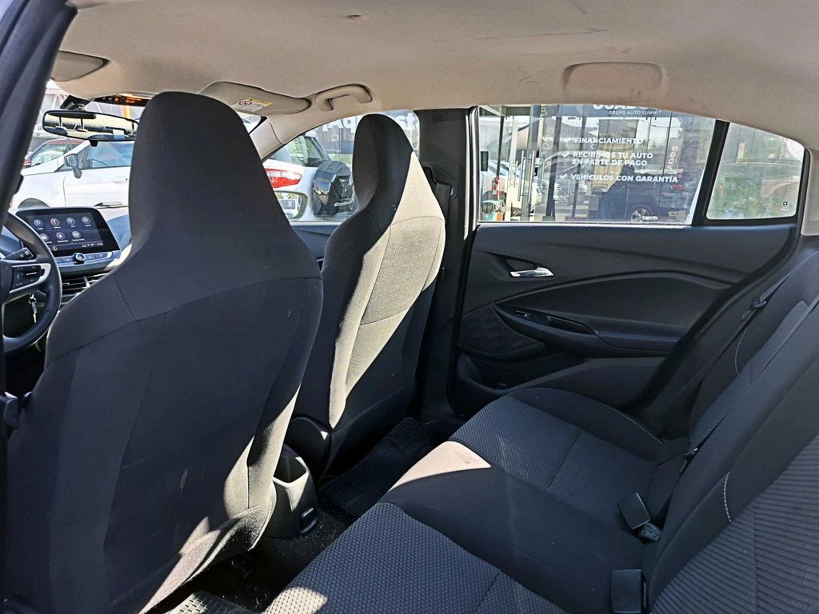 Chevrolet ONIX 1.0 LT MT 4P 2025 - Imagen 13 de 20
