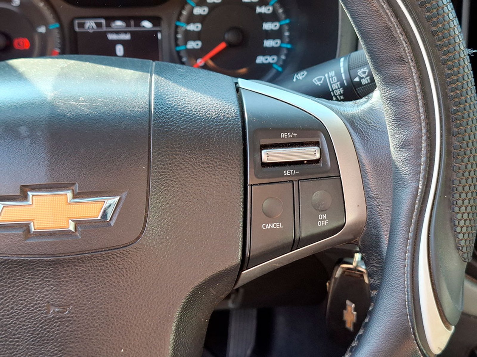 CHEVROLET COLORADO 2.8 LT MT 4X4 2022 - Imagen 13 de 20