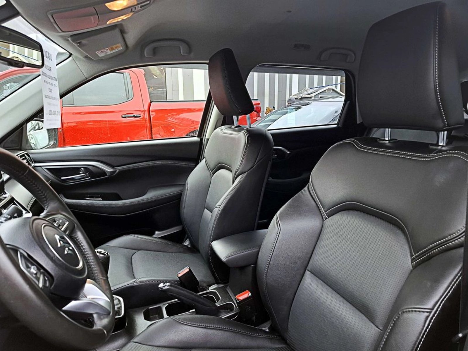 Suzuki GRAND VITARA GLX 1.5 MT HYBRID 2023 - Imagen 9 de 17