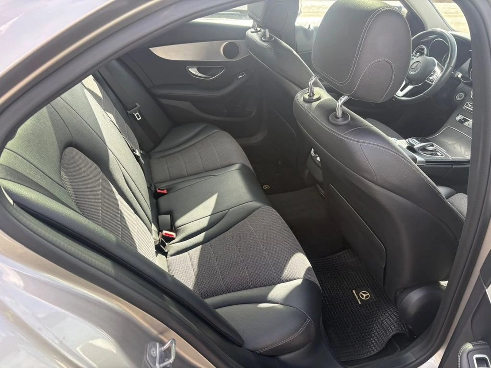 Mercedes-Benz 200 1.5 FL 4X2 AT 4P 2019 - Imagen 11 de 12