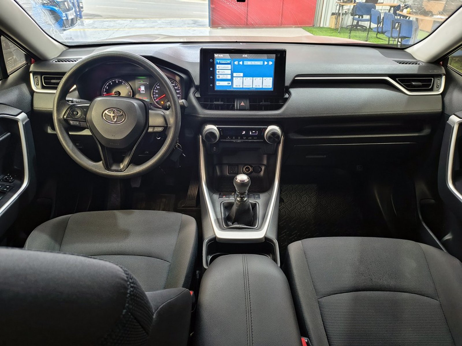Toyota RAV4 LE 2.0 2021 - Imagen 17 de 20