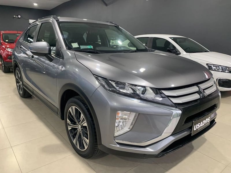 Mitsubishi ECLIPSE CROSS 1.5 TURBO RX MT 2021 - Imagen 4 de 8