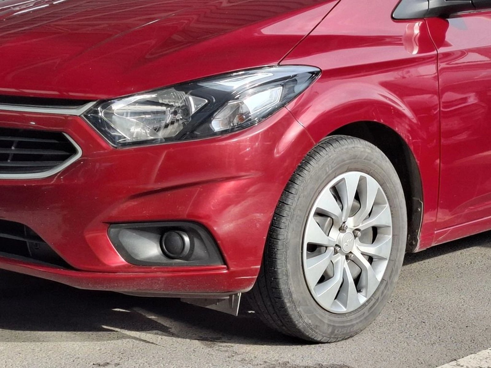 Chevrolet ONIX 1.4 LT 4X2 HB MT 5P 2019 - Foto 4 de 17