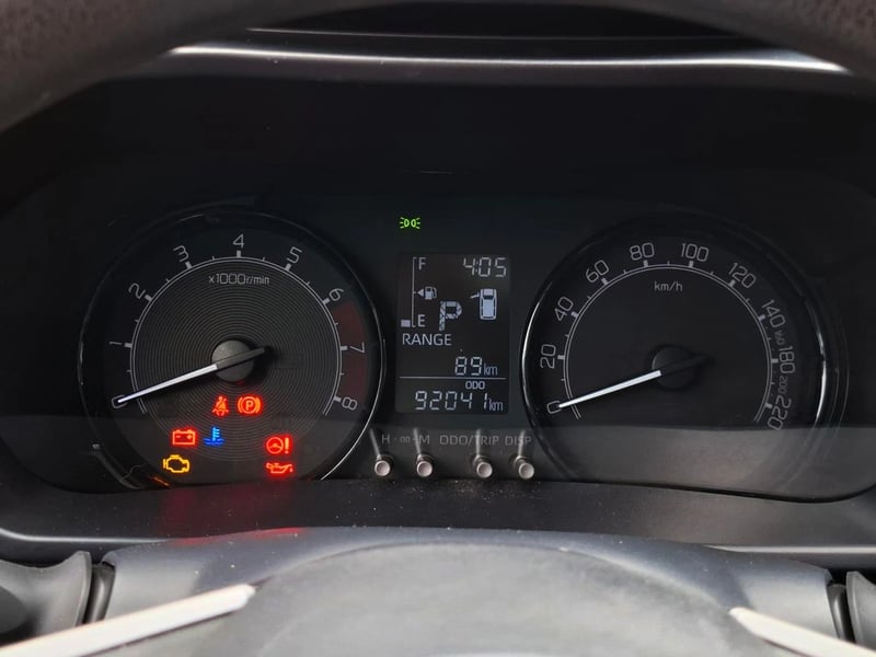 Toyota RAIZE 1.2 E 4X2 AT 5P 2023 - Imagen 18 de 20