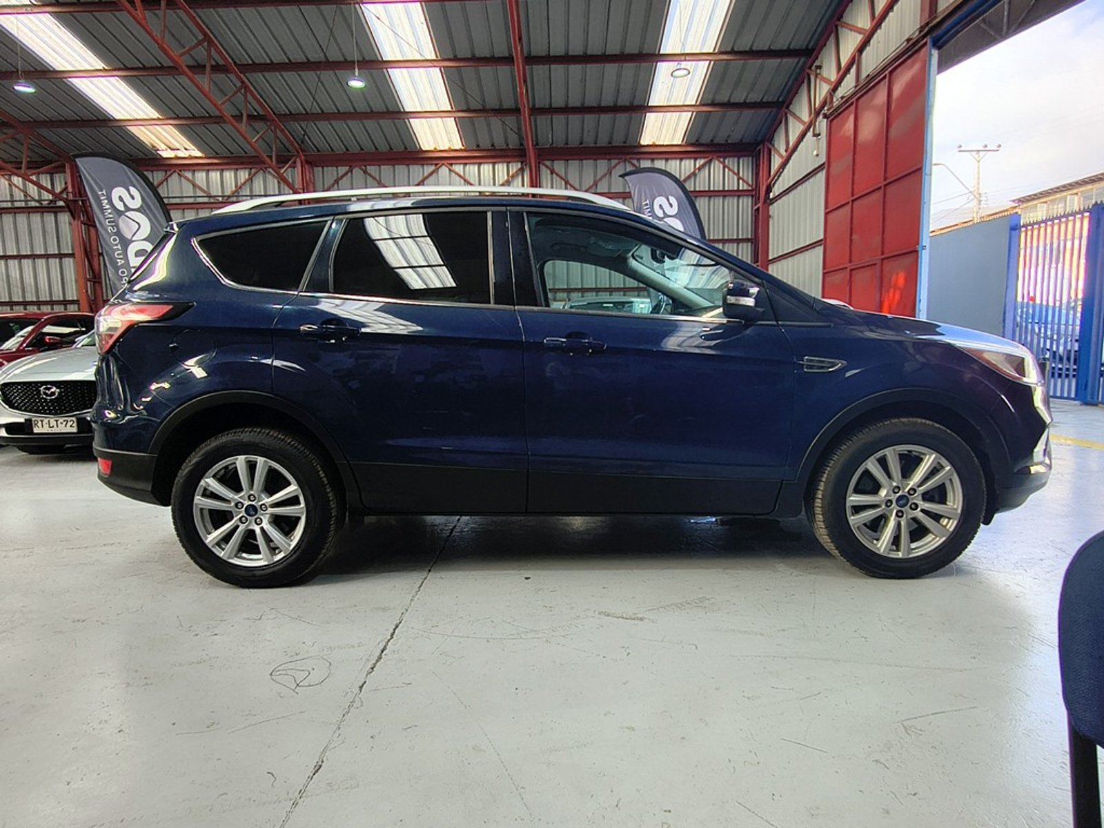 Ford ESCAPE 2.0 AT 2020 - Foto 4 de 20