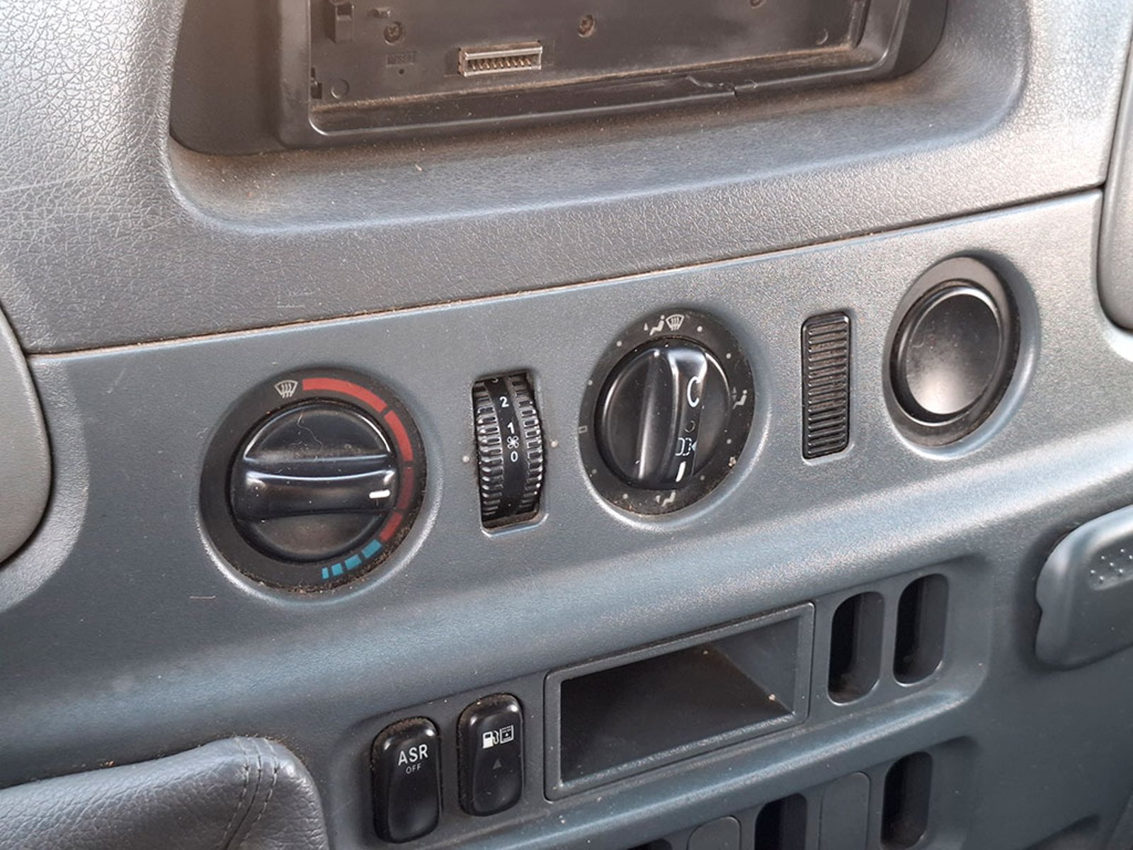 Mercedes-Benz SPRINTER AAA 2012 - Imagen 15 de 20