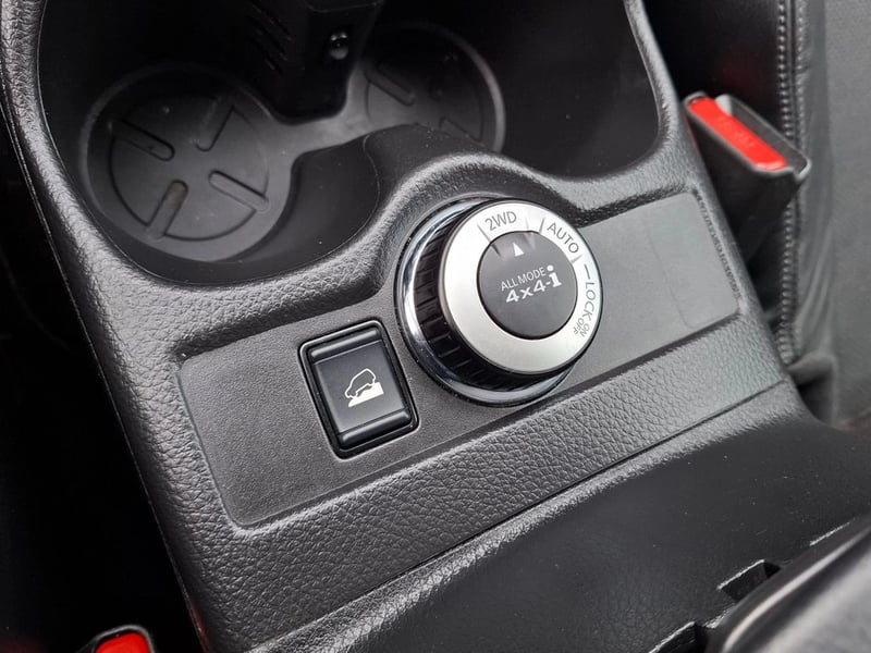 Nissan X-TRAIL 2.5 EXCLUSIVE CVT AT 4X4 2018 - Imagen 17 de 19