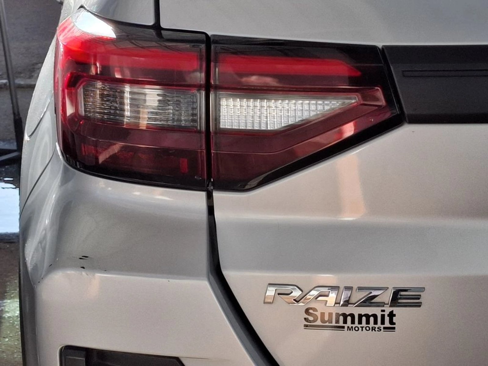 Toyota RAIZE 1.2 E 4X2 AT 5P 2023 - Imagen 8 de 15