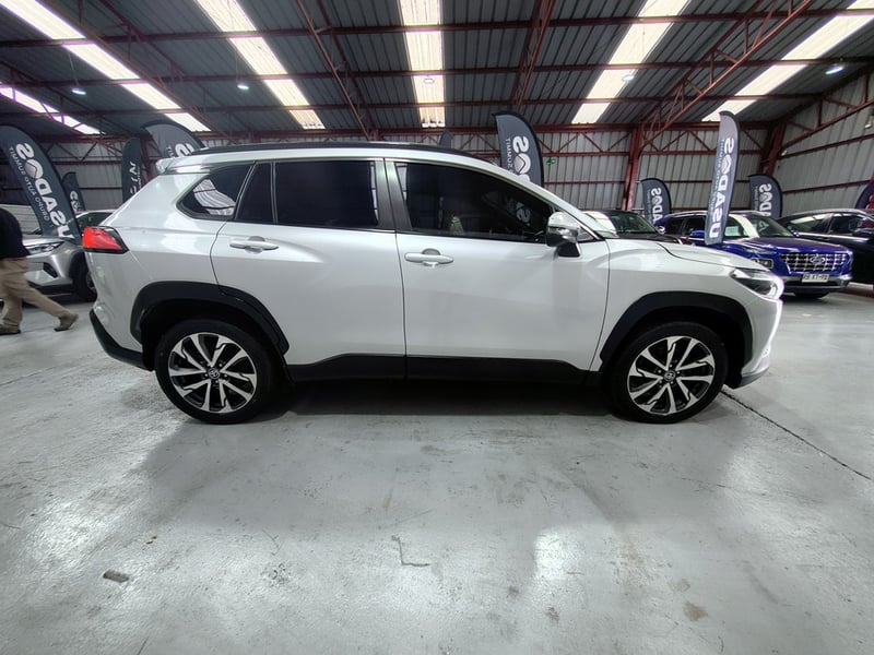 Toyota COROLLA CROSS 2.0 SG AT 2023 - Imagen 5 de 20