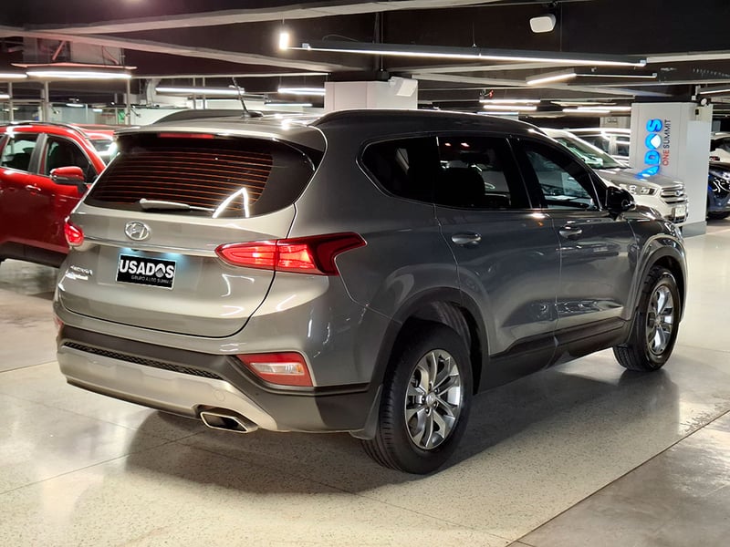 Hyundai SANTA FE 2.4 PLUS 2021 - Imagen 7 de 20