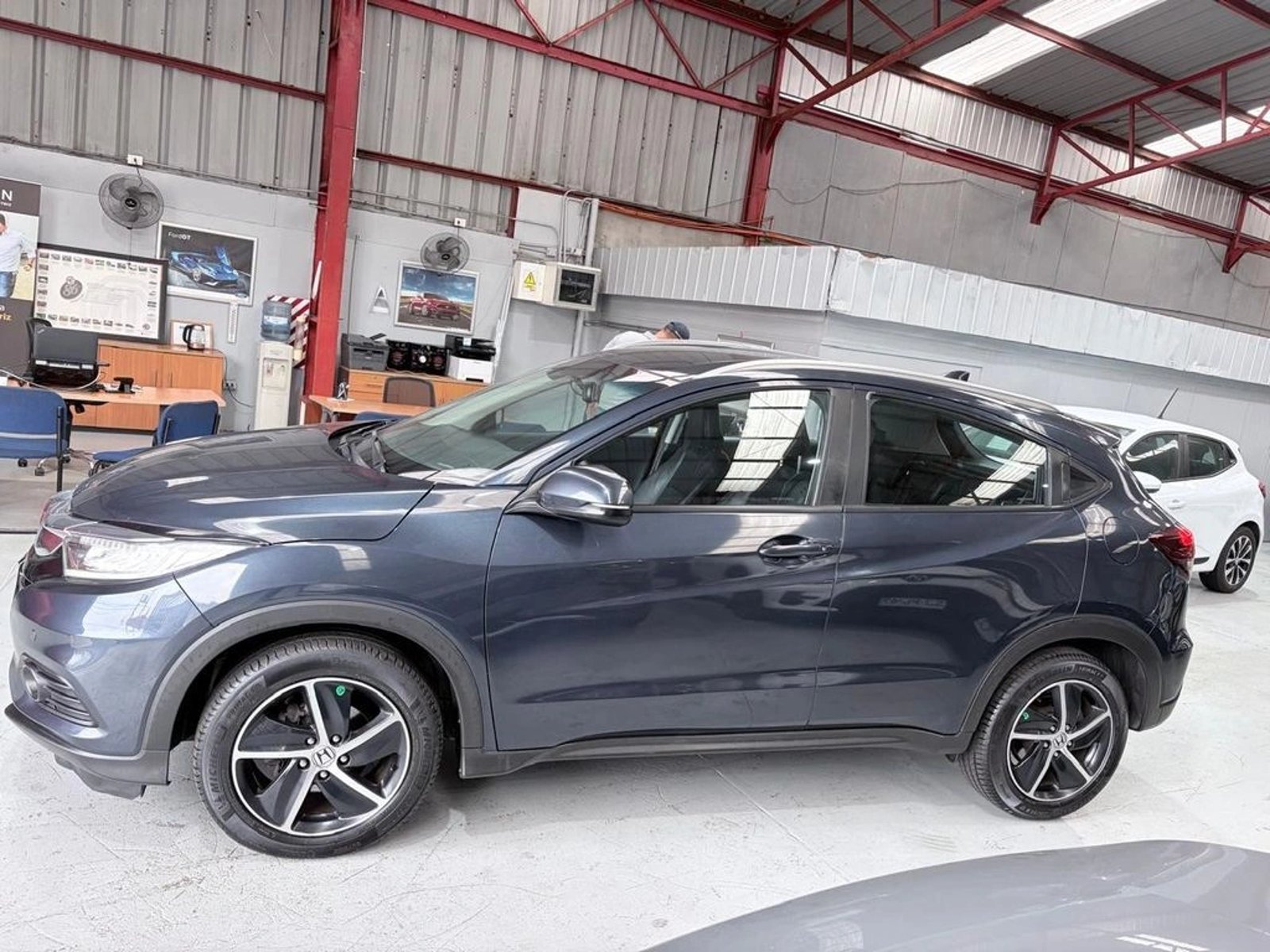 Honda HR-V 1.8 EXL 4X2 CVT AT 5P 2022 - Foto 5 de 20