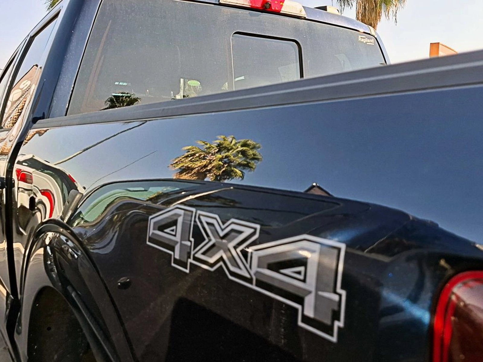 FORD F-150 PLATINUM CC 4X4 3.5L 2025 - Imagen 8 de 19