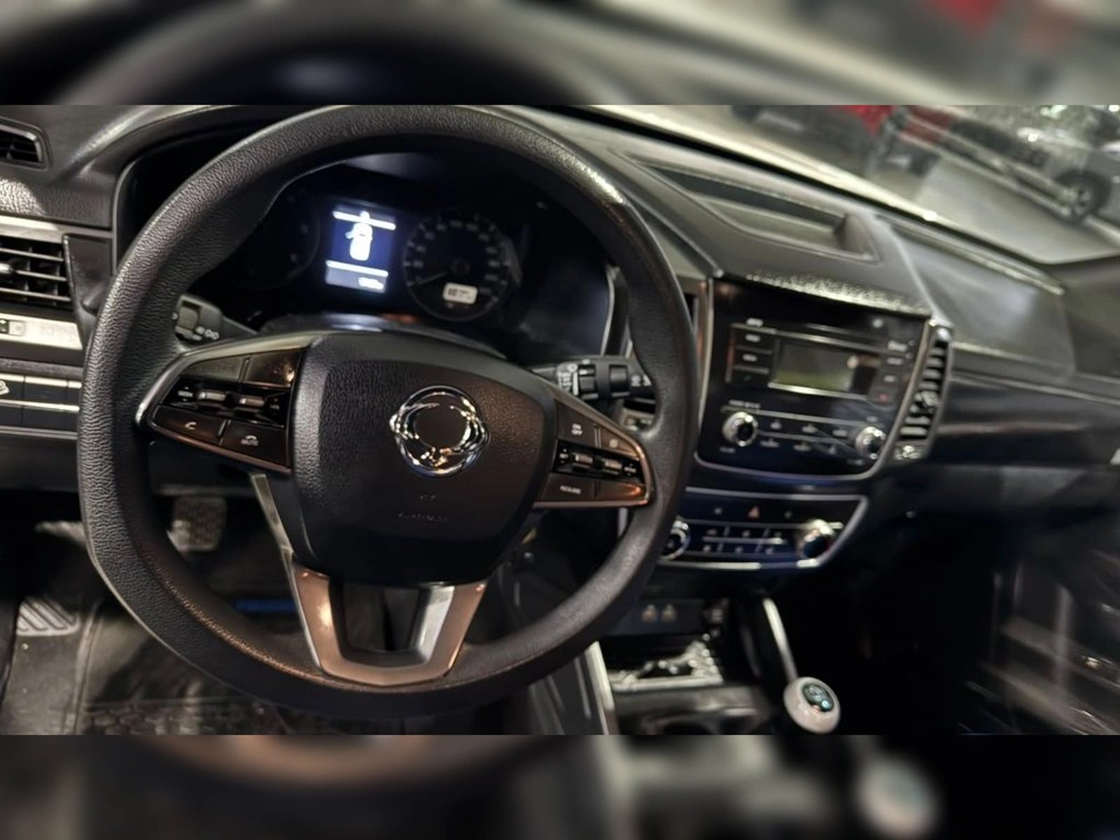 SsangYong GRAND MUSSO 2.2 GLX MT 4X2 DIESEL 2024 - Imagen 7 de 9