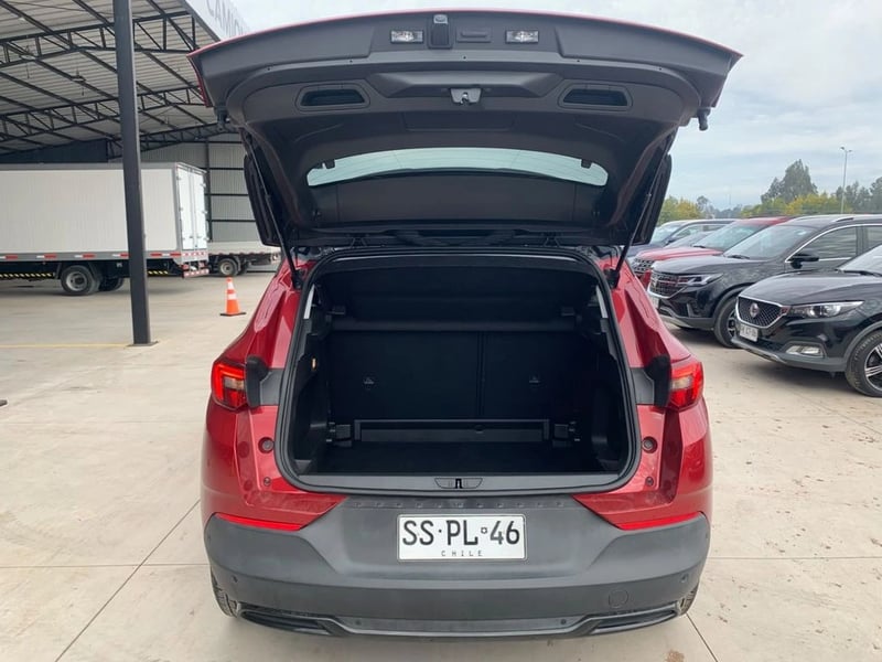 Opel GRANDLAND 1.2T GS LINE MT 2023 - Imagen 7 de 10