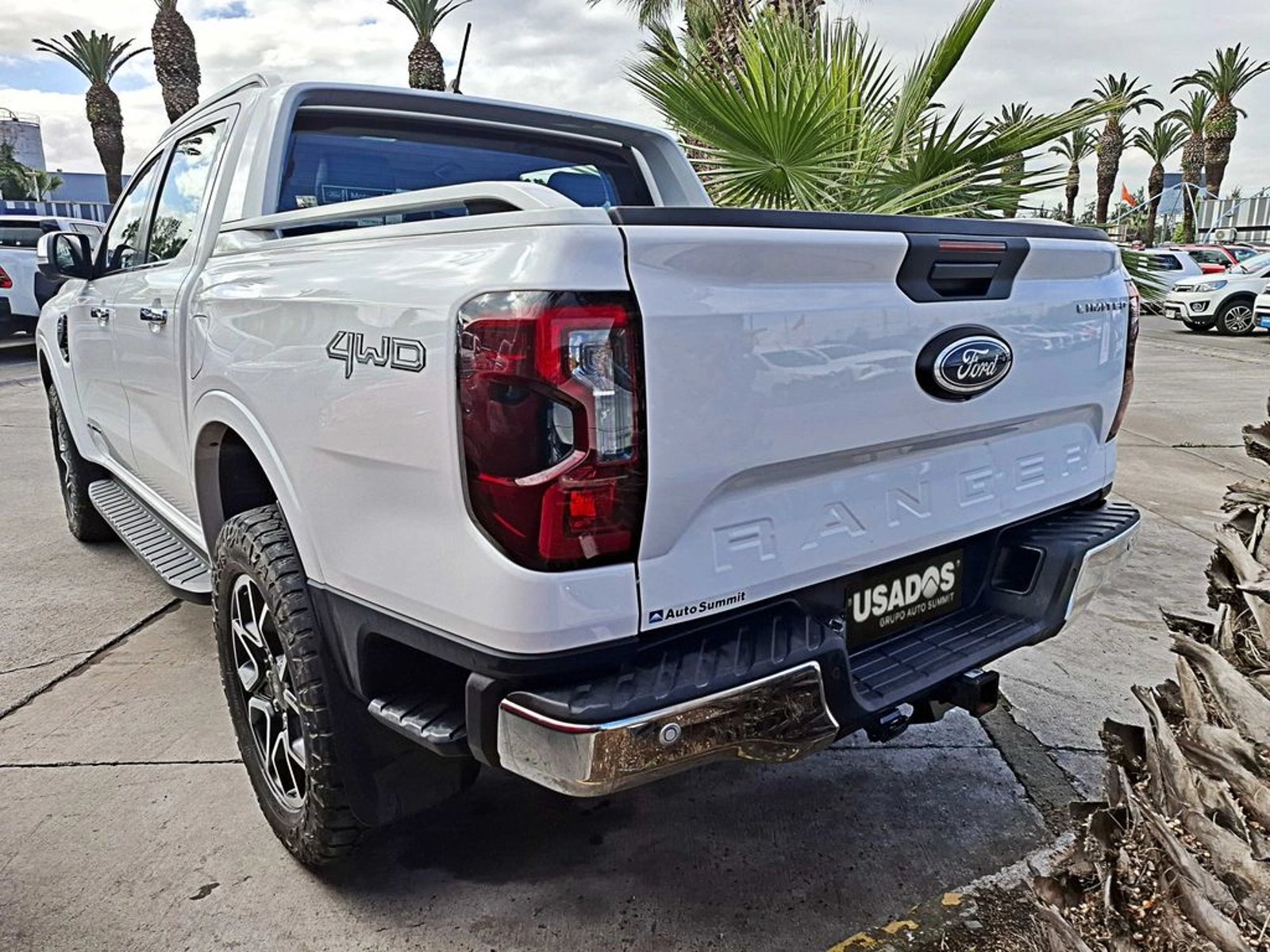 Ford RANGER 3.0 LIMITED AT 4X4 DIESEL 2024 - Foto 5 de 17