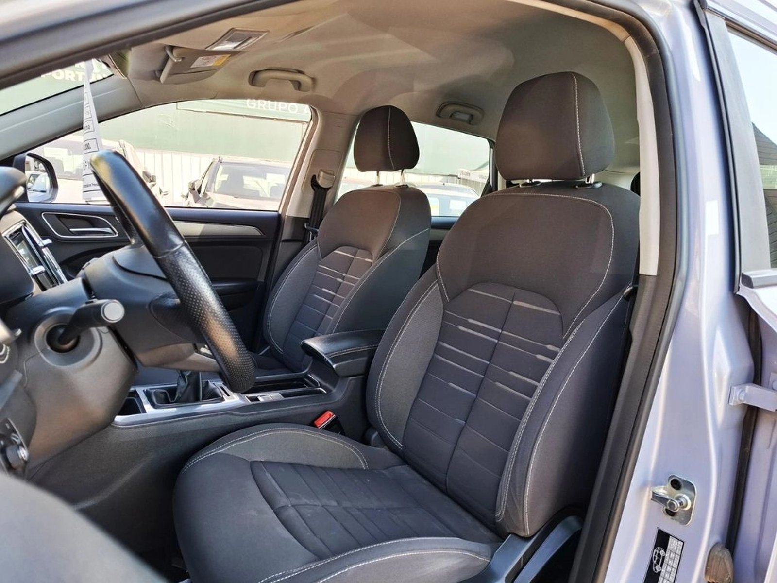 MG RX5 1.5 2023 - Imagen 15 de 20